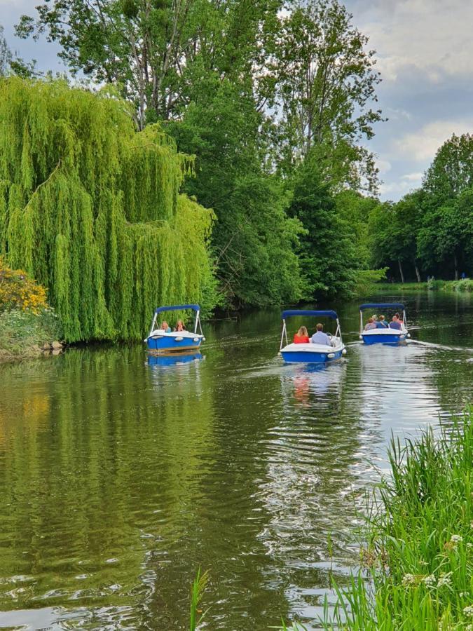Aux Lits Du Canal Josselin Exterior photo